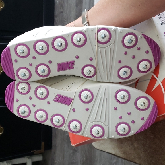 Golf shoes - Picture 7 of 12